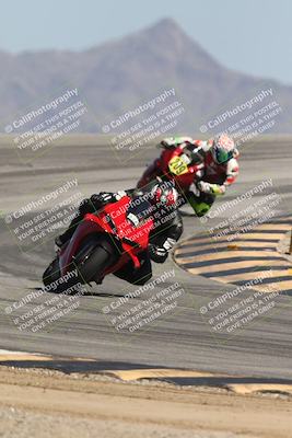 media/Oct-02-2025-Racers Edge (Thu) [[2c91cb6ab3]]/2-A Group/Session 5-Turn 12 (130pm)/